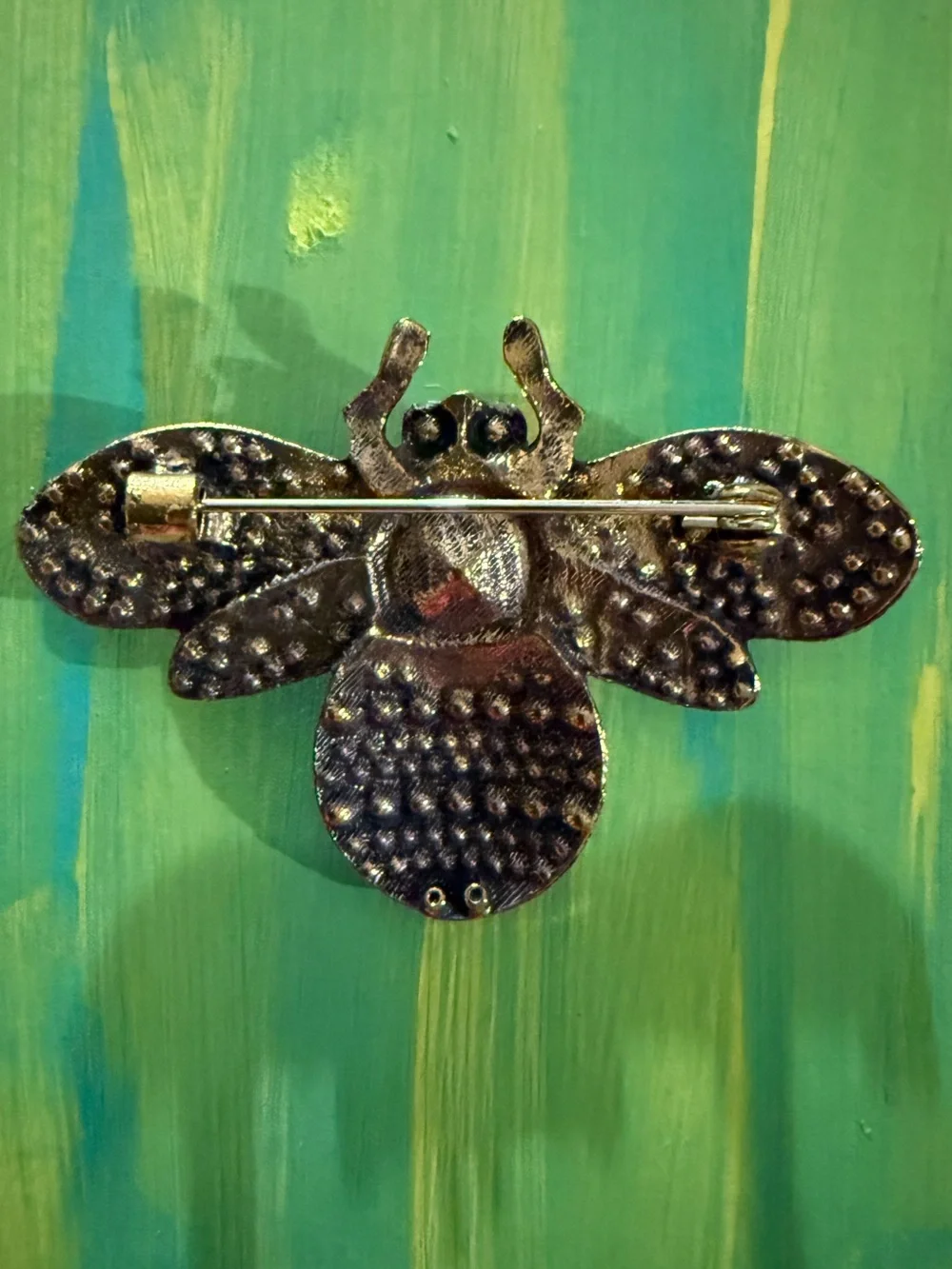Pink Crystal Bee Brooch - Women's Fashion Jewelry